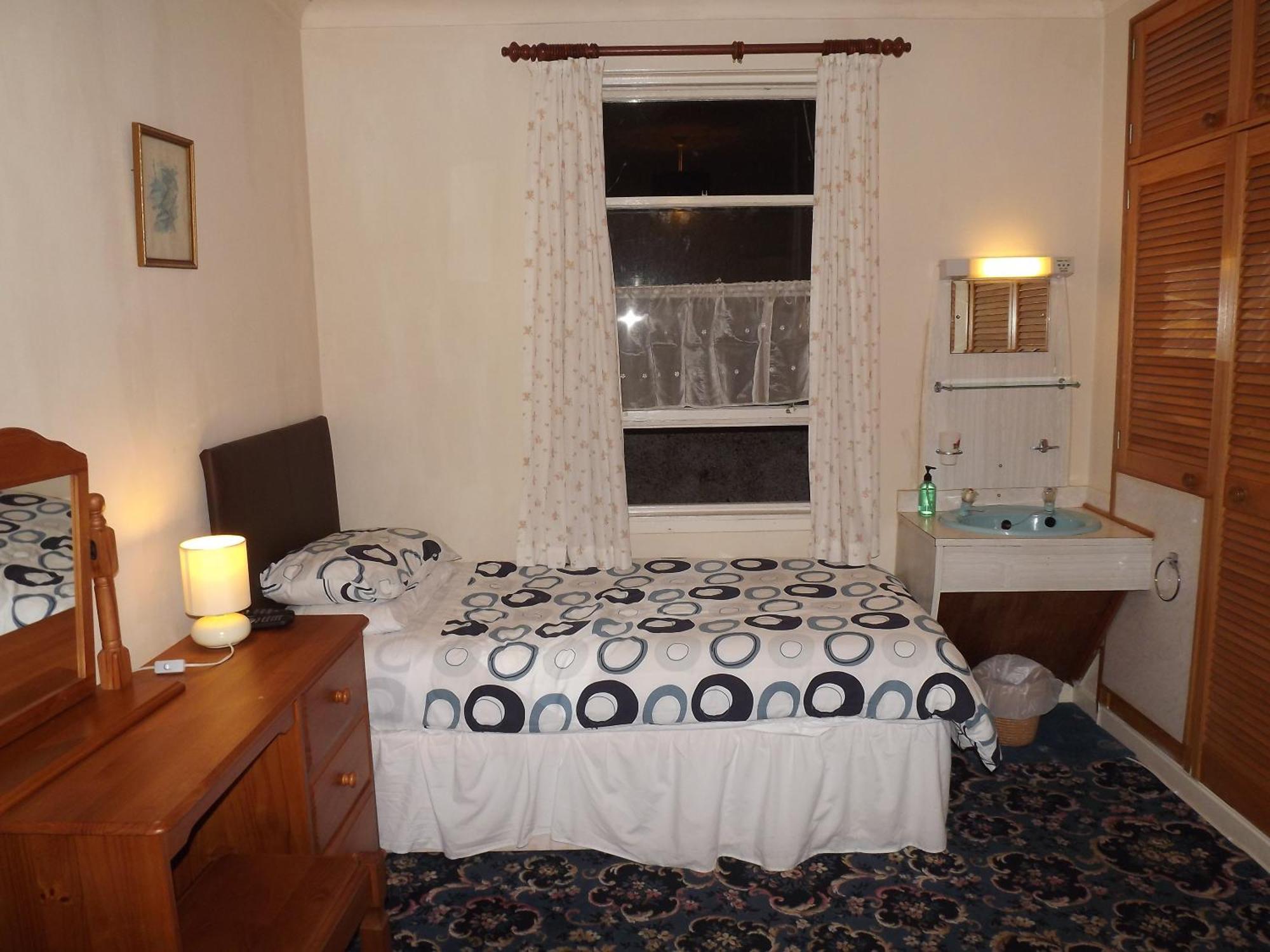 Glenavon Homestay Oban Exterior foto